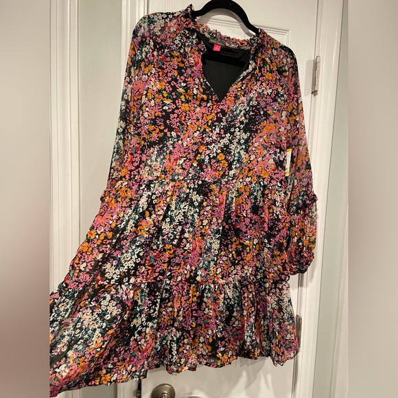 NWT Vince Camuto Size M Black Floral Ruffle Flowy Long Sleeve Sheer Mini Dress - Picture 8 of 13